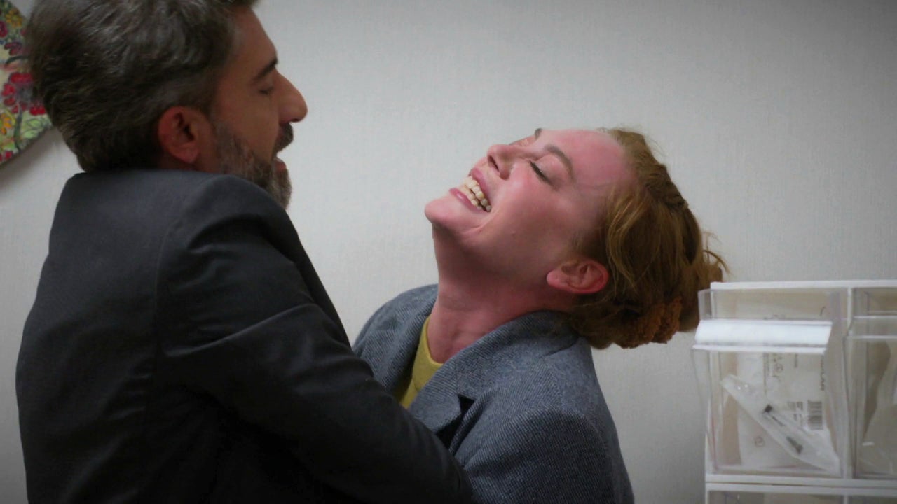 Bahar sufre un ataque de culpa al no reconocer a su hija y Harun le hace reaccionar con una bofetada Bahar sufre un ataque de culpa al no reconocer a su hija y Harun le hace reaccionar con una bofetada