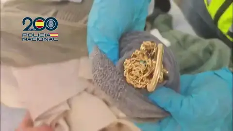 Cae una banda criminal que recorría España en autocaravana para robar en zonas exclusivas Cae una banda criminal que recorría España en autocaravana para robar en zonas exclusivas