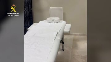 Una cl&iacute;nica est&eacute;tica ilegal en Los Barrios (C&aacute;diz) ofrece tratamientos a bajo precio por redes sociales