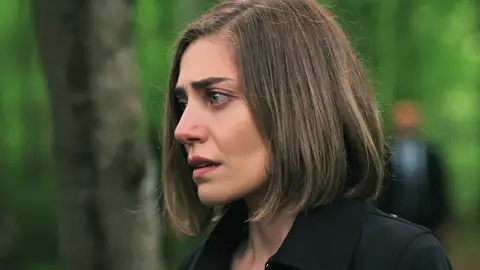 Halis obliga a Asuman a decidir entre la culpa y la venganza Halis obliga a Asuman a decidir entre la culpa y la venganza