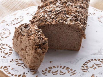 Pan casero de semillas sin gluten de Joseba Argui&ntilde;ano