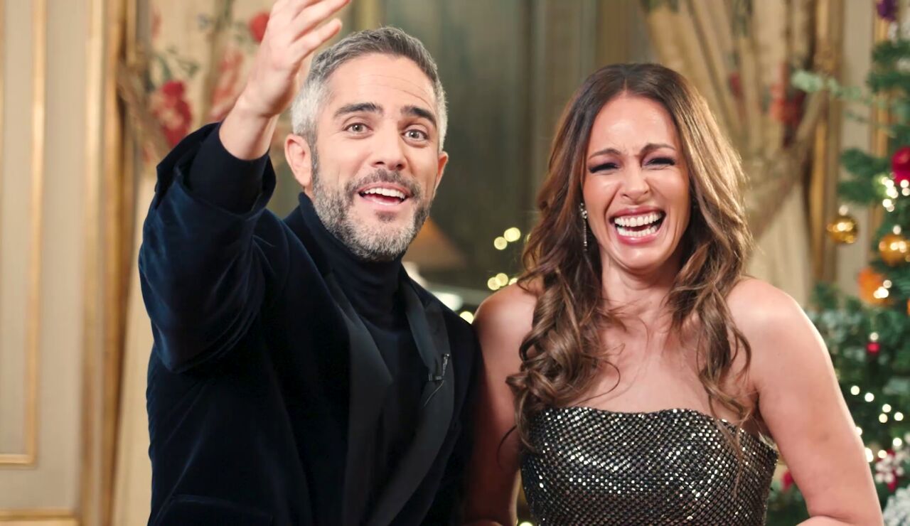 Emotivo y divertido, el brindis de Nochevieja de Roberto Leal y Eva Gonz&aacute;lez: "Vosotros sois familia"