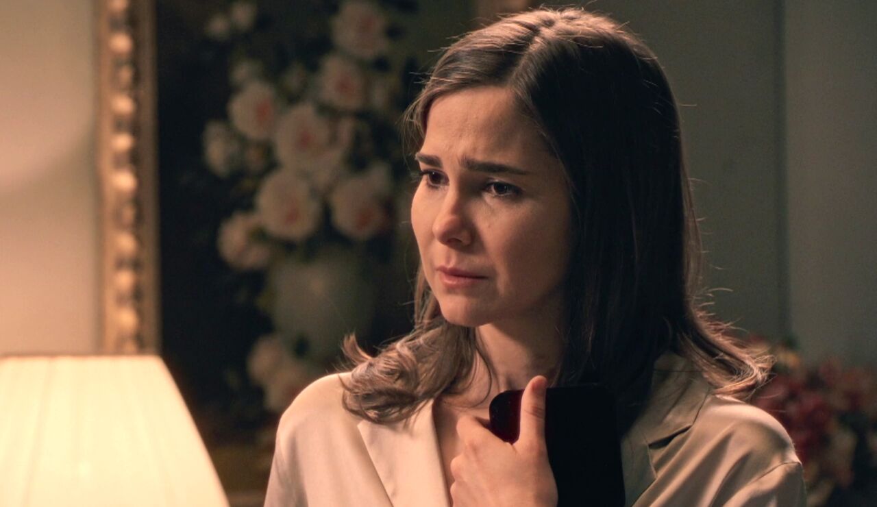 Bego&ntilde;a rechaza a Gabriel, pero sigue fingiendo delante de &eacute;l... &iexcl;Aunque no soporta su presencia!