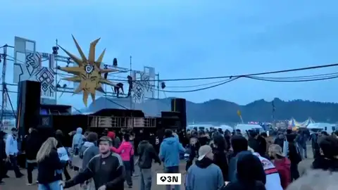 Pendientes de la borrasca Francis en la rave ilegal del Cenajo, Albacete: pronostican fuertes lluvias Pendientes de la borrasca Francis en la rave ilegal del Cenajo, Albacete: pronostican fuertes lluvias