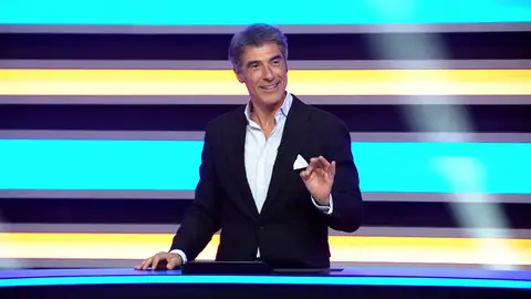 La banda sorprende a Jorge Fernández con un tema que le conquista al instante La banda sorprende a Jorge Fernández con un tema que le conquista al instante