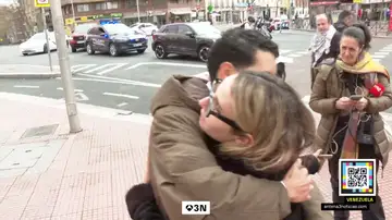 Impacto y tensión entre los venezolanos en España tras una supuesta intervención de Estados Unidos en Venezuela Impacto y tensión entre los venezolanos en España tras una supuesta intervención de Estados Unidos en Venezuela