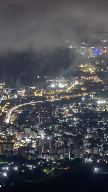 Fuertes explosiones sacuden Caracas en medio de la escalada de tensi&oacute;n con EEUU