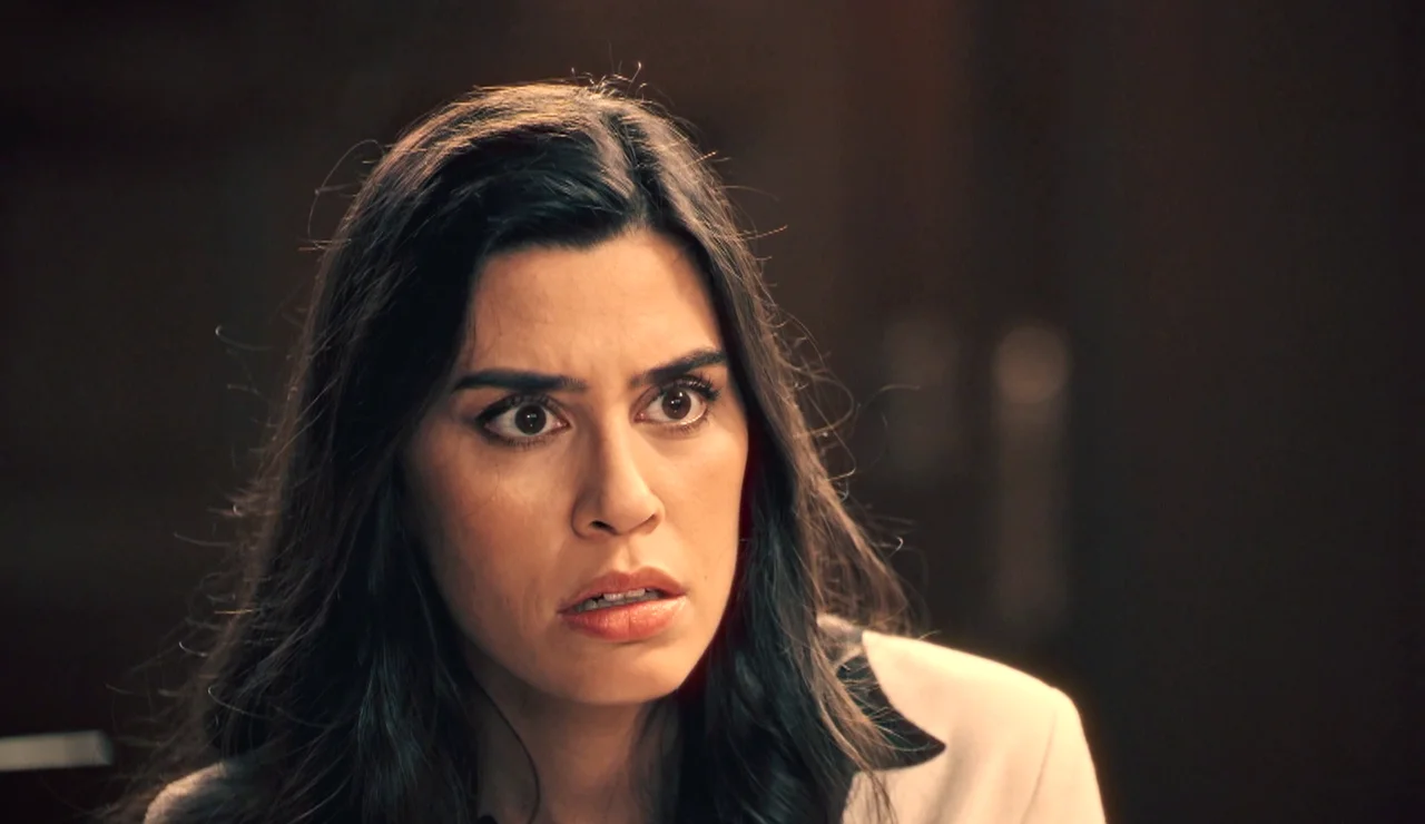 Gabriel le confiesa a María toda la verdad sobre Marta: “Le gustan las mujeres”