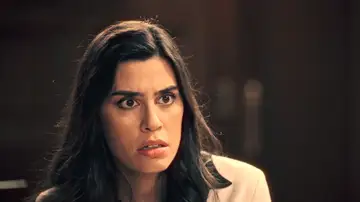 Gabriel le confiesa a María toda la verdad sobre Marta: “Le gustan las mujeres” Gabriel le confiesa a María toda la verdad sobre Marta: “Le gustan las mujeres”