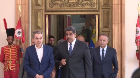 Zapatero con Nicol&aacute;s Maduro
