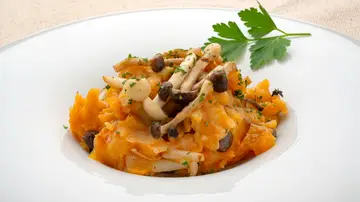 Patatas revolconas con setas Patatas revolconas con setas