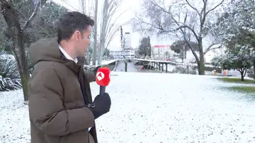 Madrid amanece con nieve, Noticias de la Mañana de Antena 3 Noticias Madrid amanece con nieve, Noticias de la Mañana de Antena 3 Noticias