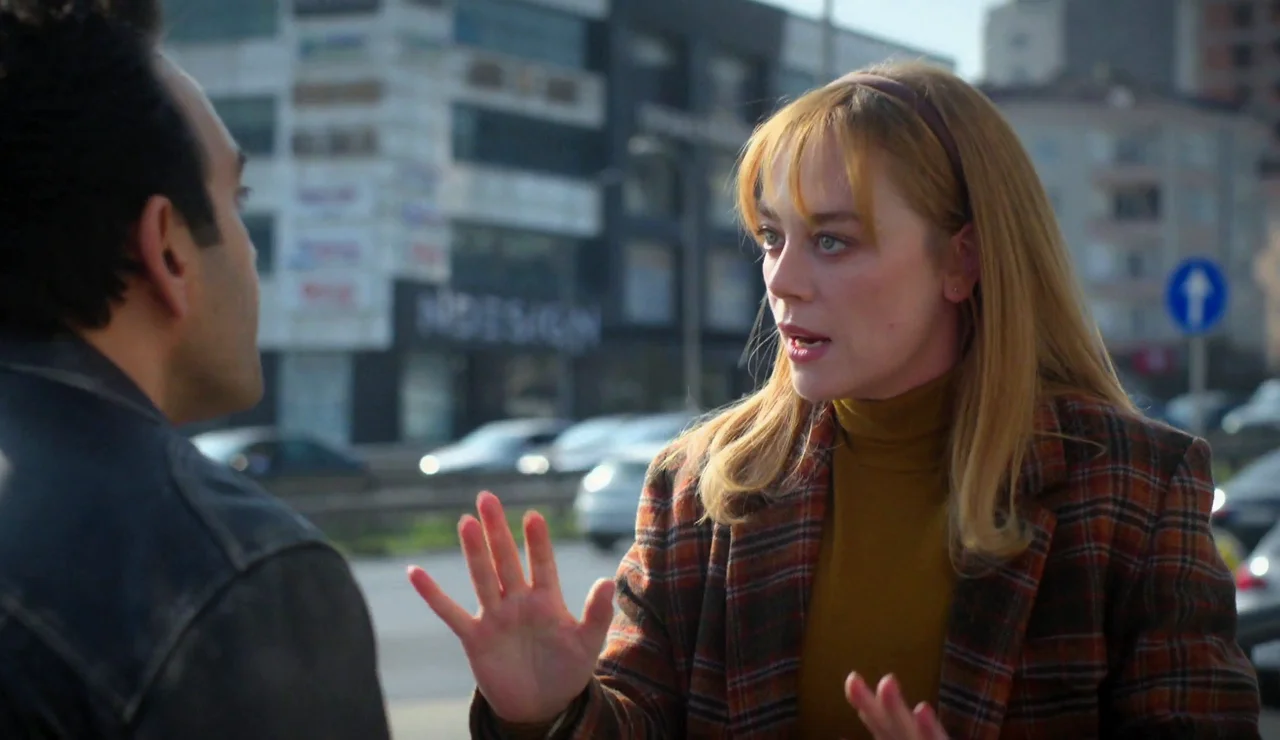 Bahar se rinde al amor imposible y deja ir a Evren: “Vete con ella, esto es inútil”