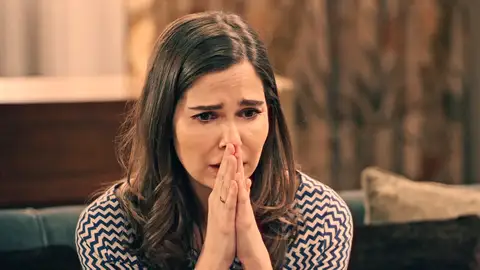 La angustia se apodera en casa de los De la Reina: ¡Gabriel se ha llevado a Julia sin avisar a nadie! La angustia se apodera en casa de los De la Reina: ¡Gabriel se ha llevado a Julia sin avisar a nadie!