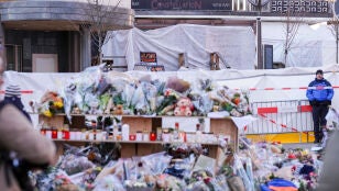 Flores cerca del bar