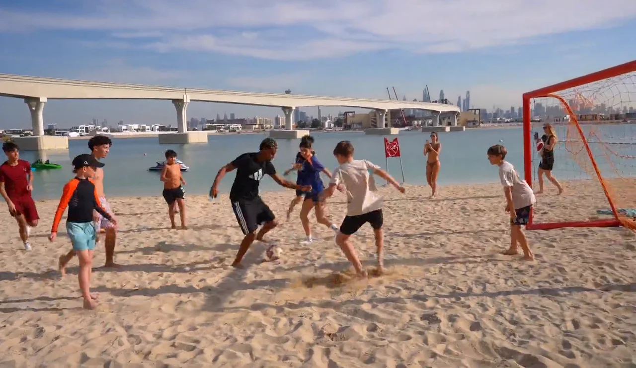 Las vacaciones de Lamine Yamal con su familia en Dubái: "Me levanté enfadado otra vez"