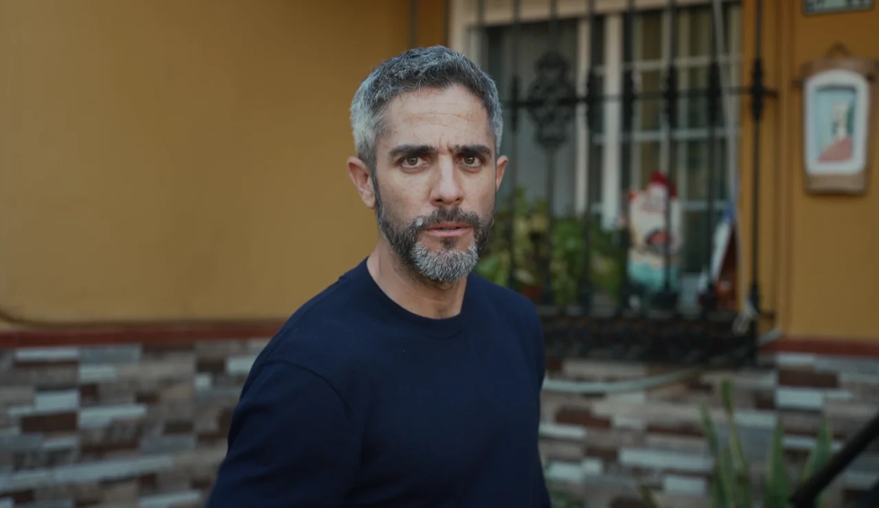 Las primeras imágenes de Nos vamos de madre: El viaje de Roberto Leal y Mercedes comienza en Estambul