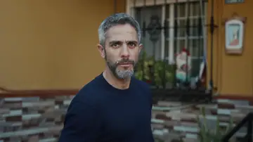 Las primeras imágenes de Nos vamos de madre: El viaje de Roberto Leal y Mercedes comienza en Estambul Las primeras imágenes de Nos vamos de madre: El viaje de Roberto Leal y Mercedes comienza en Estambul