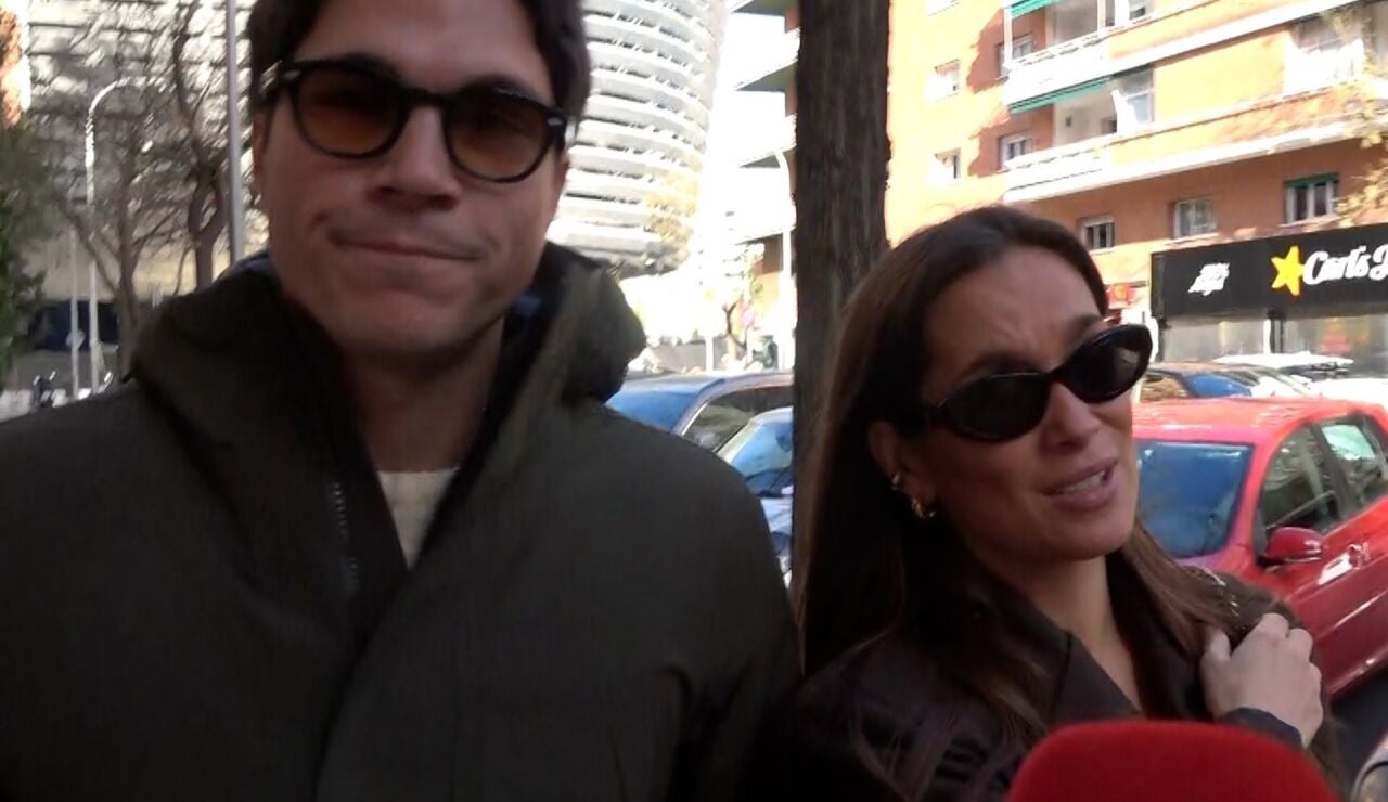 Mar&iacute;a Pombo y Pablo Castellano por la calle