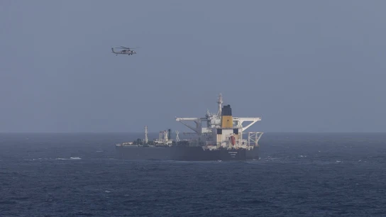 Rusia despliega un submarino para escoltar un petrolero que EE. UU. intenta confiscar en Venezuela Rusia despliega un submarino para escoltar un petrolero que EE. UU. intenta confiscar en Venezuela
