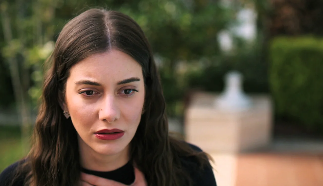 Suna revive su pesadilla con Saffet: de la fuga de película con Abidin al horror de su noche de bodas