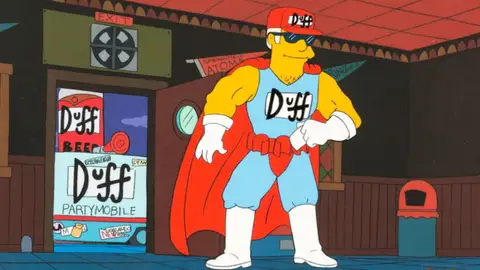 Duffman en Los Simpson Duffman en Los Simpson