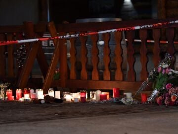 Investigan si la due&ntilde;a del bar que ardi&oacute; en Suiza huy&oacute; del lugar con la caja registradora