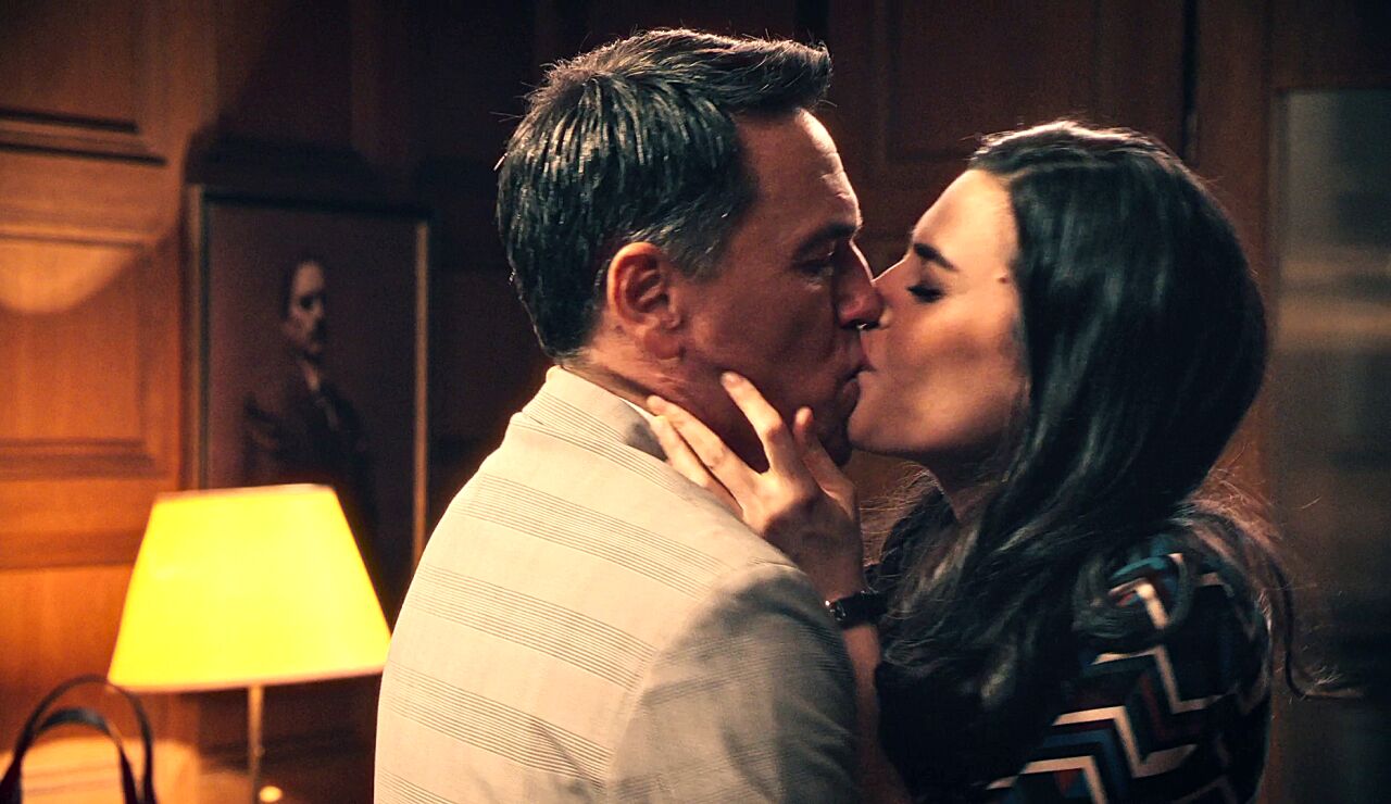 Avance del pr&oacute;ximo cap&iacute;tulo de Sue&ntilde;os de libertad: Gabriel y Mar&iacute;a se dejan llevar por la pasi&oacute;n 