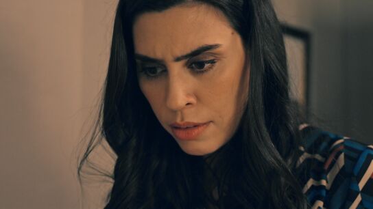 Mar&iacute;a roba el diario de Marta descubriendo su secreto mejor guardado, &iexcl;su relaci&oacute;n con Fina!