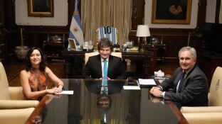 Ayuso se re&uacute;ne con Milei en Buenos Aires