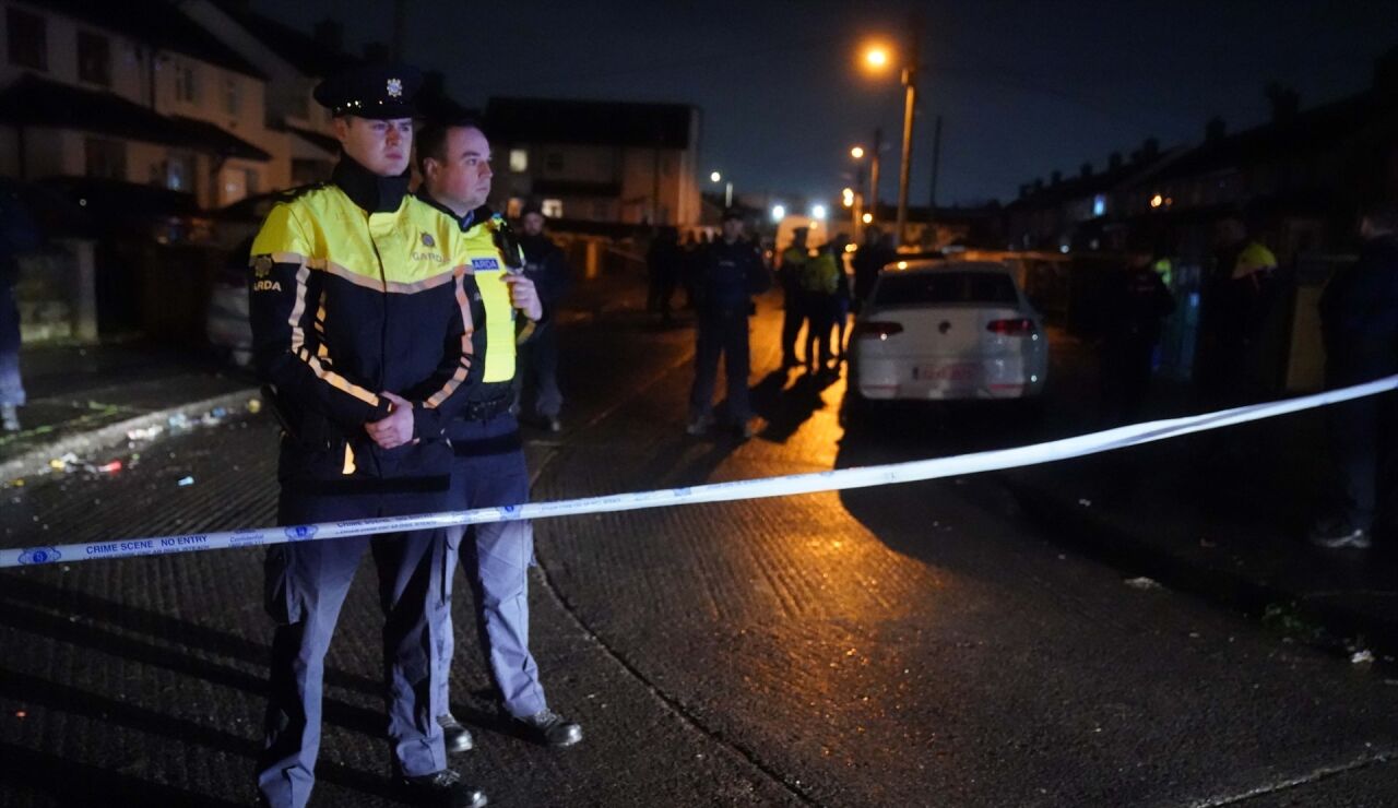 Polic&iacute;a irlandesa