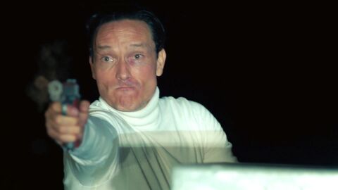 Sa&uacute;l huye por mar tras un tiroteo con la polic&iacute;a que se cobra una nueva v&iacute;ctima: ha muerto M&eacute;ndez