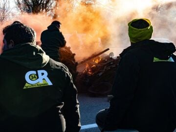 Los agricultores mantienen sus protestas en Catalu&ntilde;a y bloqueos en v&iacute;as contra el acuerdo UE-Mercosur