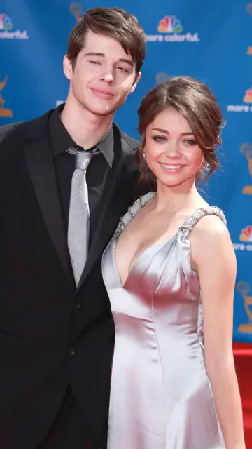 Matt Prokop y Sarah Hyland en 2010 Matt Prokop y Sarah Hyland en 2010