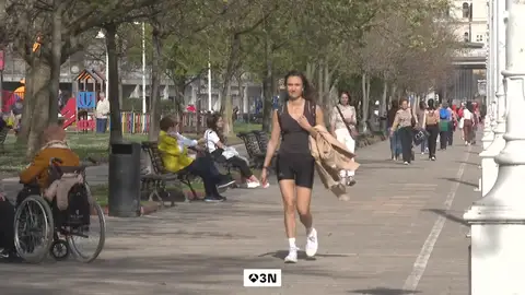 La famosa cifra de los 10.000 pasos al día para estar saludable ya está descartada: esto es lo realmente recomendado por los expertos La famosa cifra de los 10.000 pasos al día para estar saludable ya está descartada: esto es lo realmente recomendado por los expertos