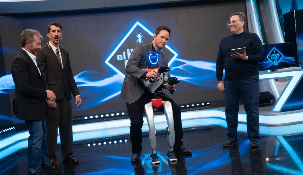 Correr, bailar o practicar artes marciales: el robot humanoide que parece traído del futuro