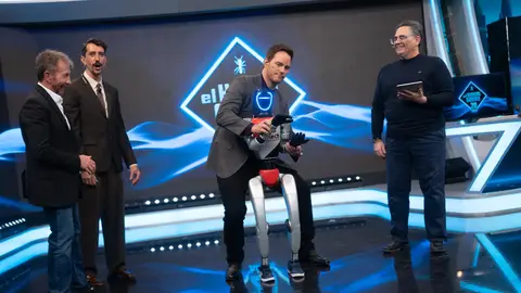 Correr, bailar o practicar artes marciales: el robot humanoide que parece traído del futuro Correr, bailar o practicar artes marciales: el robot humanoide que parece traído del futuro