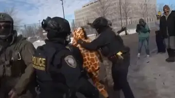 Detenido en Minnesota Detenido en Minnesota