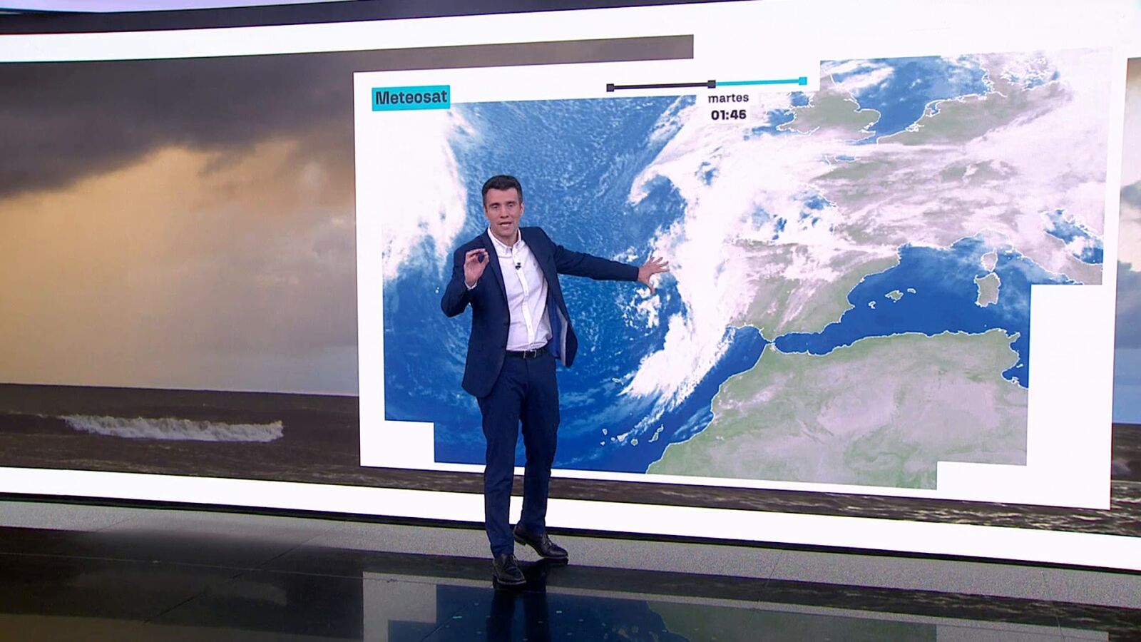 César Gonzalo avisa que llega el segundo frente de la semana y que no será el último