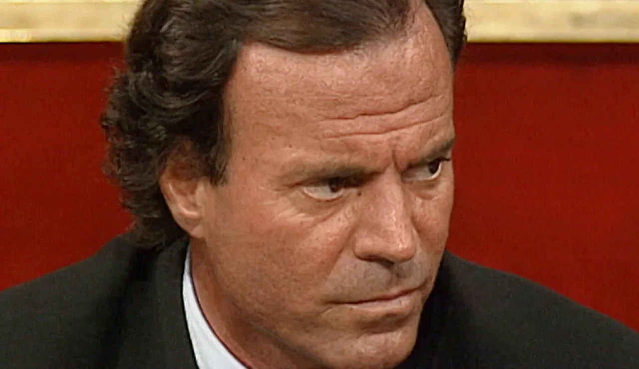 Julio Iglesias