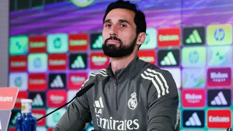 Álvaro Arbeloa, en su primera rueda de prensa en Valdebebas Álvaro Arbeloa, en su primera rueda de prensa en Valdebebas