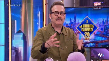 Joaqu&iacute;n Reyes explica la diferencia entre la televisi&oacute;n y el teatro: "Te tienes que ocupar de todo"