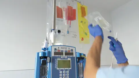 La muerte de los dos pacientes de cáncer en Burgos fue por recibir una dosis seis veces mayor a la que necesitaban Antena3 Noticias