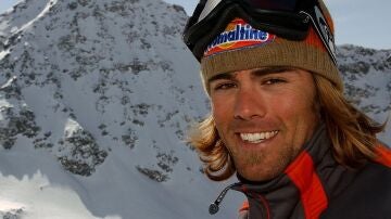 El snowboarder Ueli Kestenholz en 2004