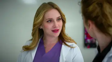 Maral desquicia a Bahar con sus planes de boda: “¿Por qué Uras me ha hablado de casarnos?” Maral desquicia a Bahar con sus planes de boda: “¿Por qué Uras me ha hablado de casarnos?”