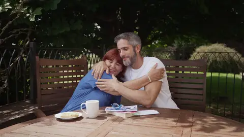 Esta noche, Marcedes descubre sus raíces escocesas y pone rumbo a Edimburgo junto a Roberto Leal Esta noche, Marcedes descubre sus raíces escocesas y pone rumbo a Edimburgo junto a Roberto Leal