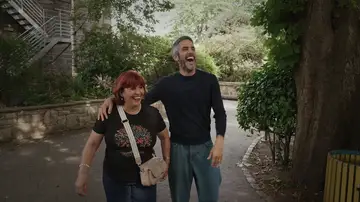 Mercedes sorprende a Roberto Leal con una sorpresa muy emotiva Mercedes sorprende a Roberto Leal con una sorpresa muy emotiva