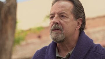 Sa&uacute;l se deja ver en el cementerio y pone en alerta a Octavio