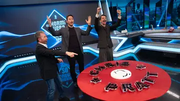 El Hormiguero rinde homenaje a Chris Pratt con un espectacular experimento químico El Hormiguero rinde homenaje a Chris Pratt con un espectacular experimento químico