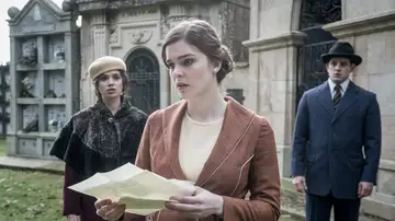 La verdad por fin sale a la luz: Jaime y Catalina entregan a Clara la confesión de Gustavo La verdad por fin sale a la luz: Jaime y Catalina entregan a Clara la confesión de Gustavo